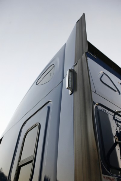 Grote LED Fairing Light on heavy duty truck Grote LED Fairing Light on heavy duty truck